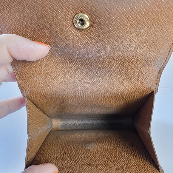 Louis Vuitton Monogram Compact Elise Wallet - Picture 10 of 11